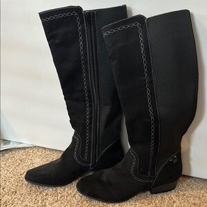 Black Knee-High Women's Boots